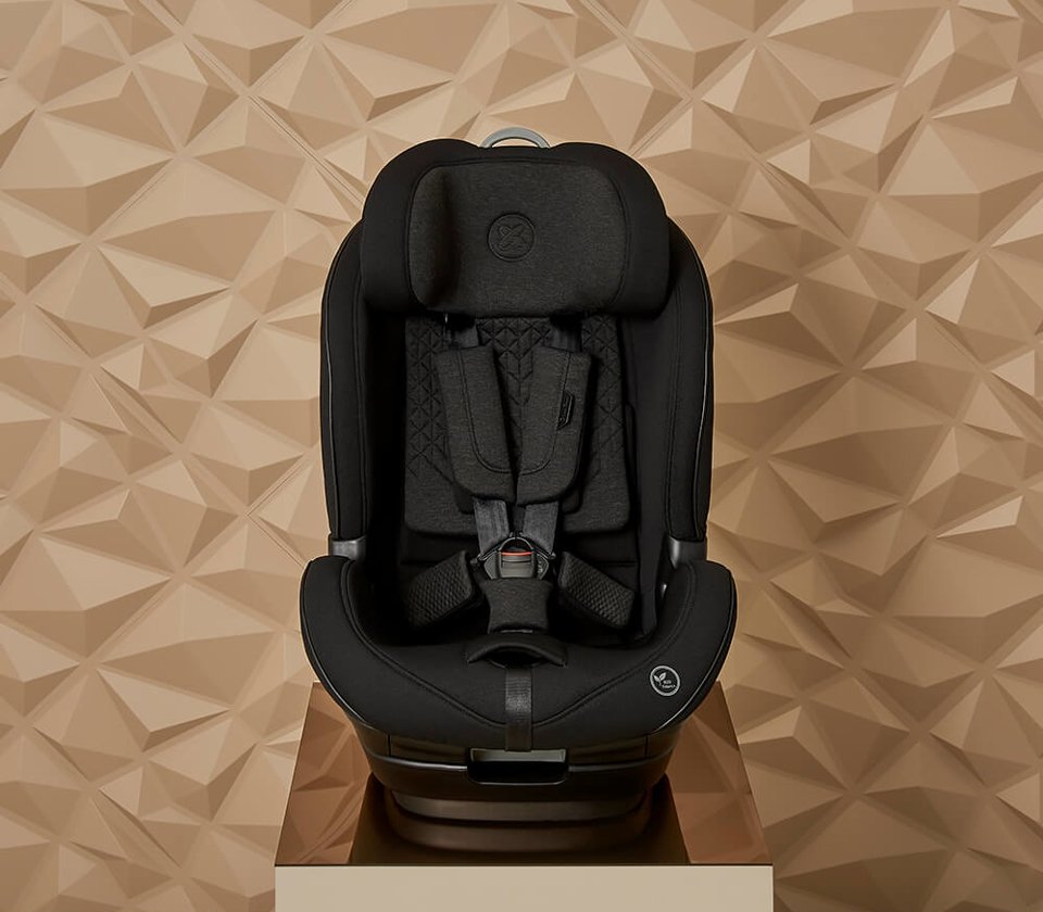 balance-space-mid-stage-front-creative