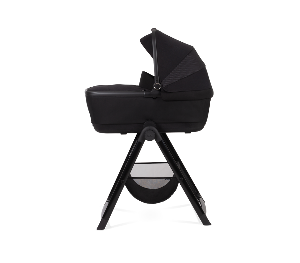 dune-space-carrycot-on-stand